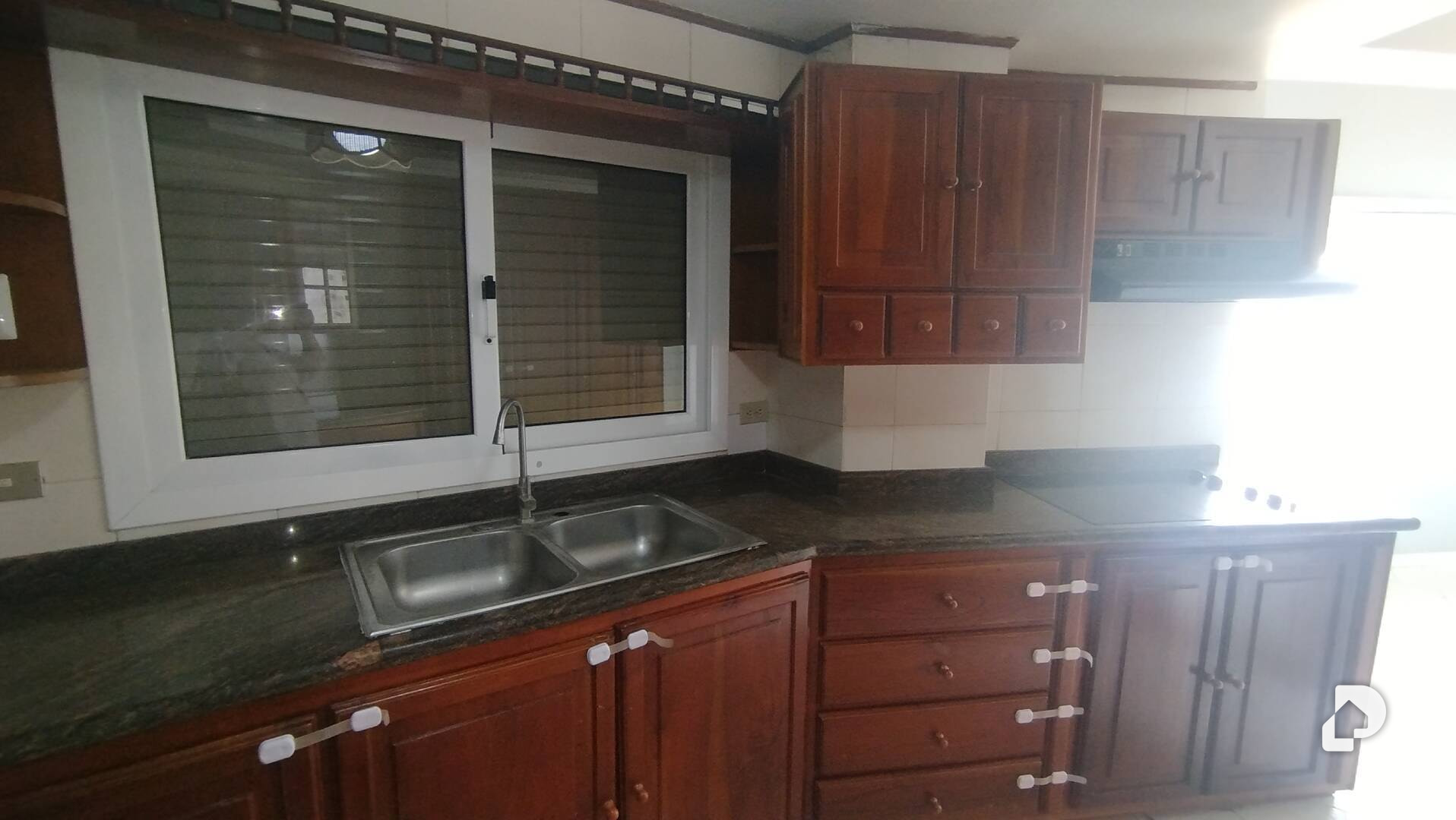 Apartamento en Avenida El Milagro, Maracaibo – 1
