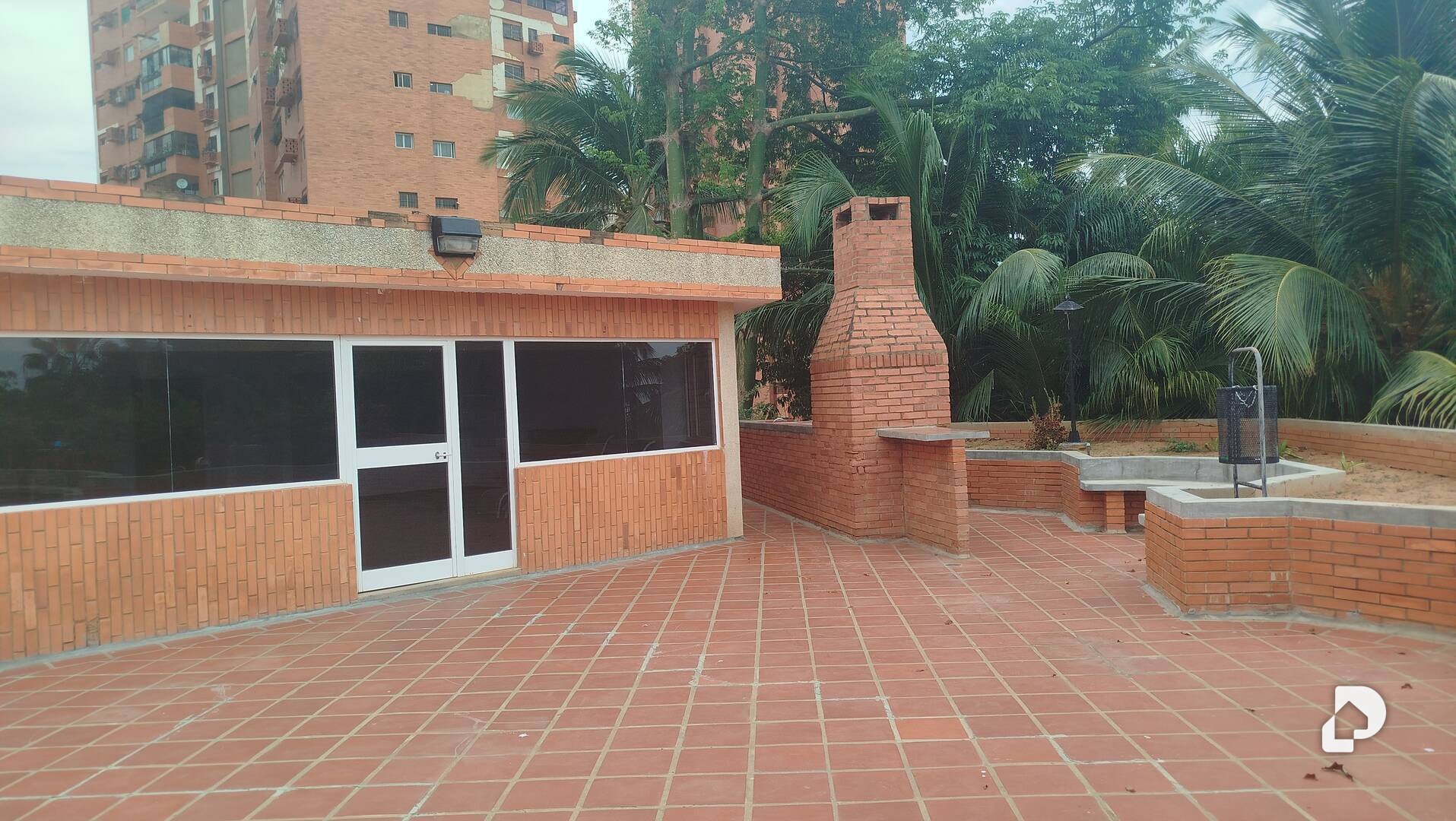 Apartamento en Avenida El Milagro, Maracaibo – 12