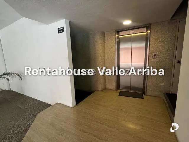 Apartamento en Los Naranjos de las Mercedes, Caracas – 28