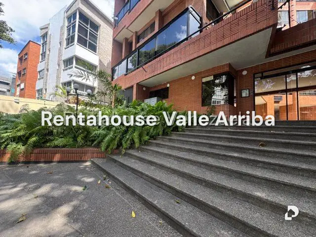 Apartamento en Los Naranjos de las Mercedes, Caracas – 24