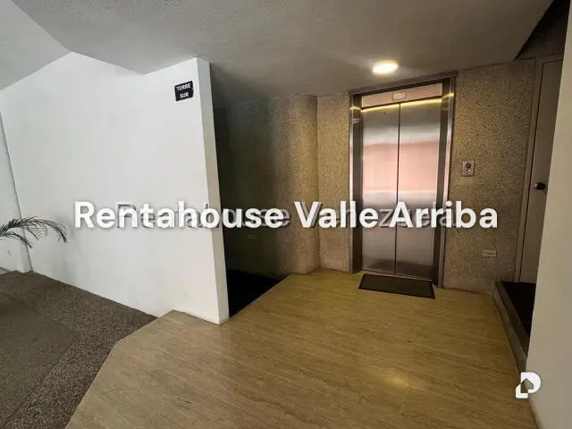 Apartamento en Los Naranjos de las Mercedes, Caracas – 23