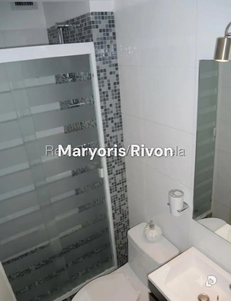 Apartamento en Los Palos Grandes, Caracas – 9