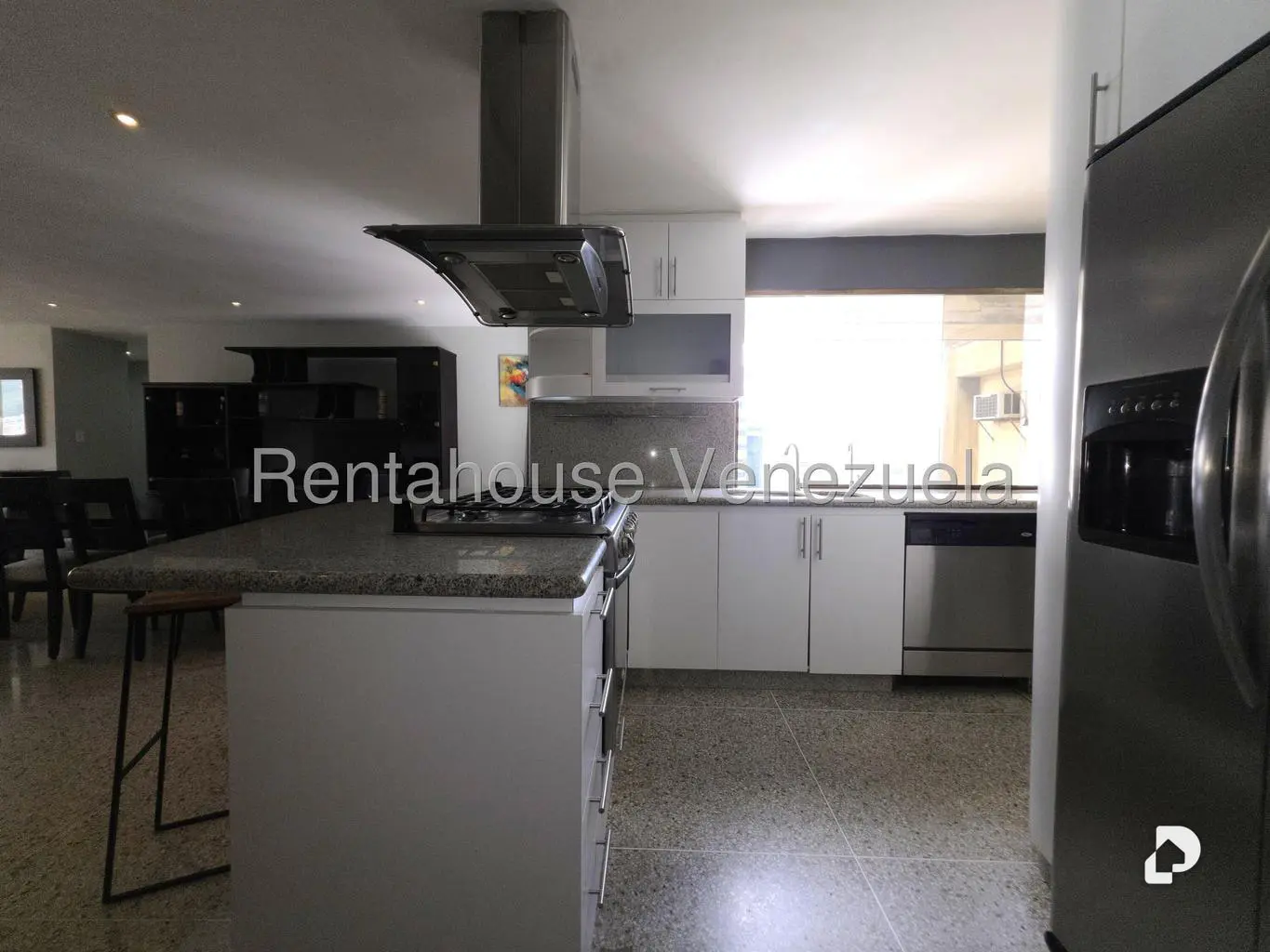 Apartamento en Altamira, Caracas – 11