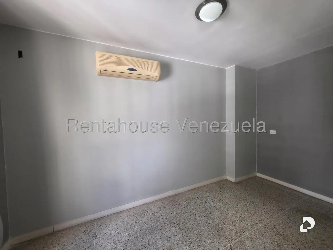Apartamento en Altamira, Caracas – 15