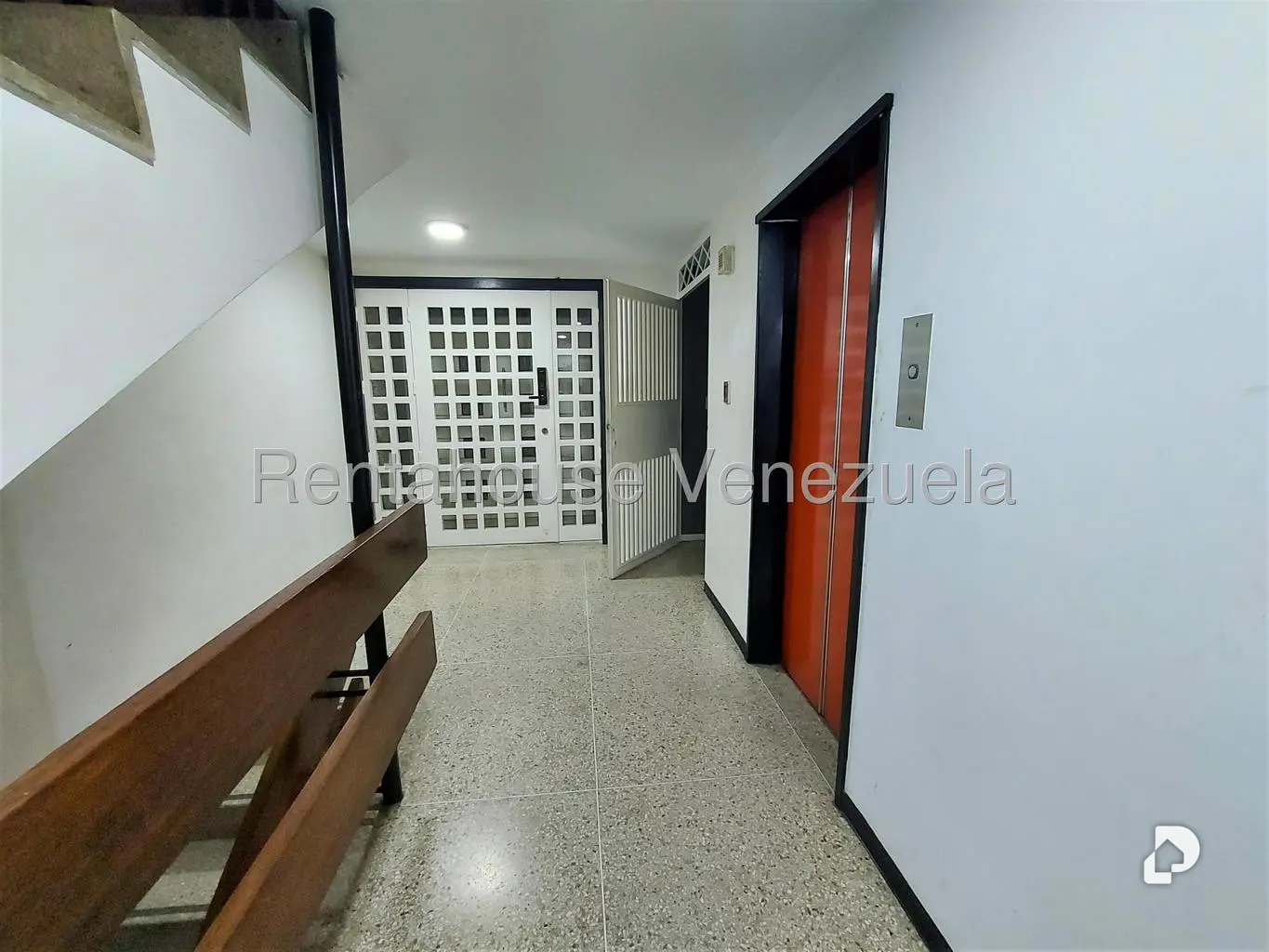 Apartamento en Altamira, Caracas – 28