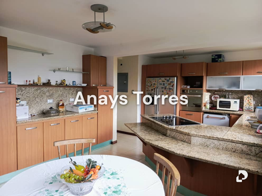 Casa en Parque El Retiro, Altos Mirandinos – 6