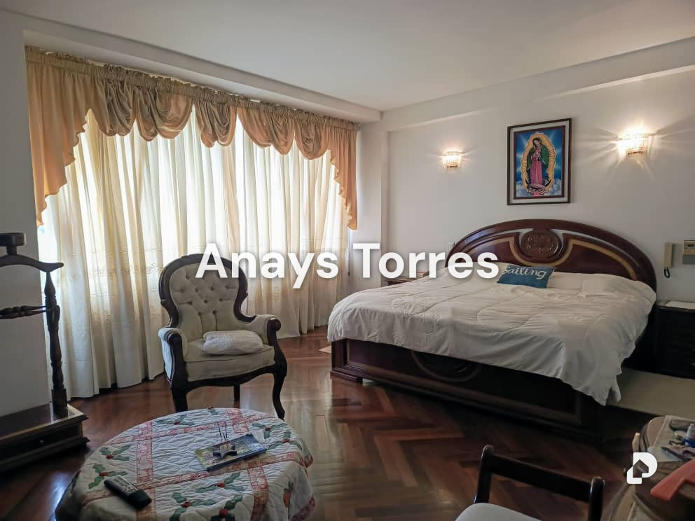 Casa en Parque El Retiro, Altos Mirandinos – 9