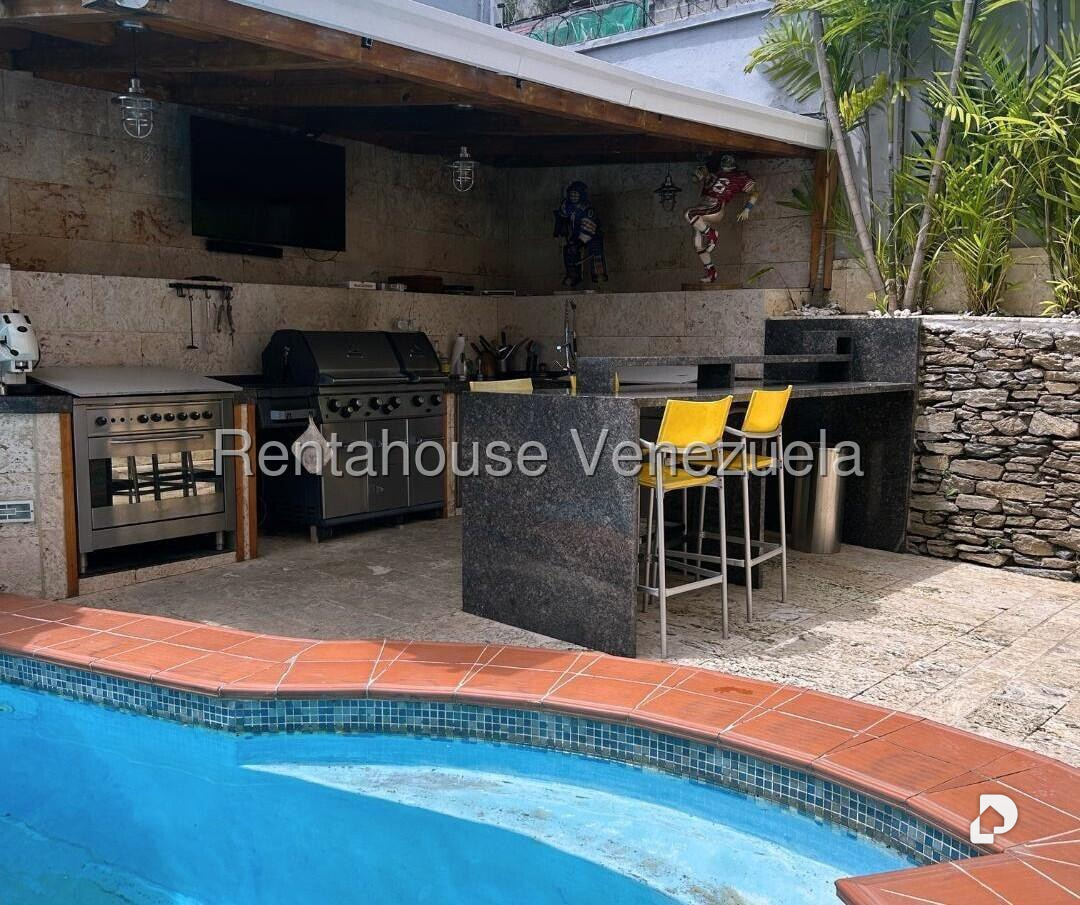 Casa en Macaracuay, Caracas – 26