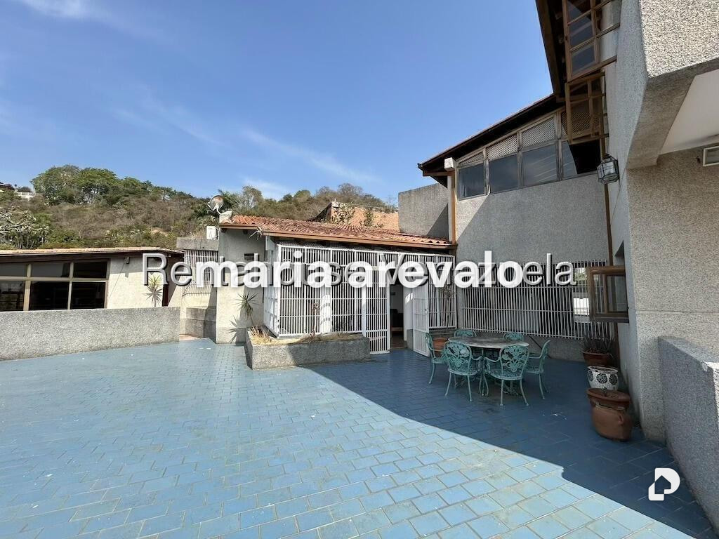 Casa en Santa Paula, Caracas – 30