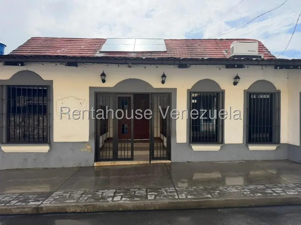 Commercial space in El Hatillo, Caracas - 1
