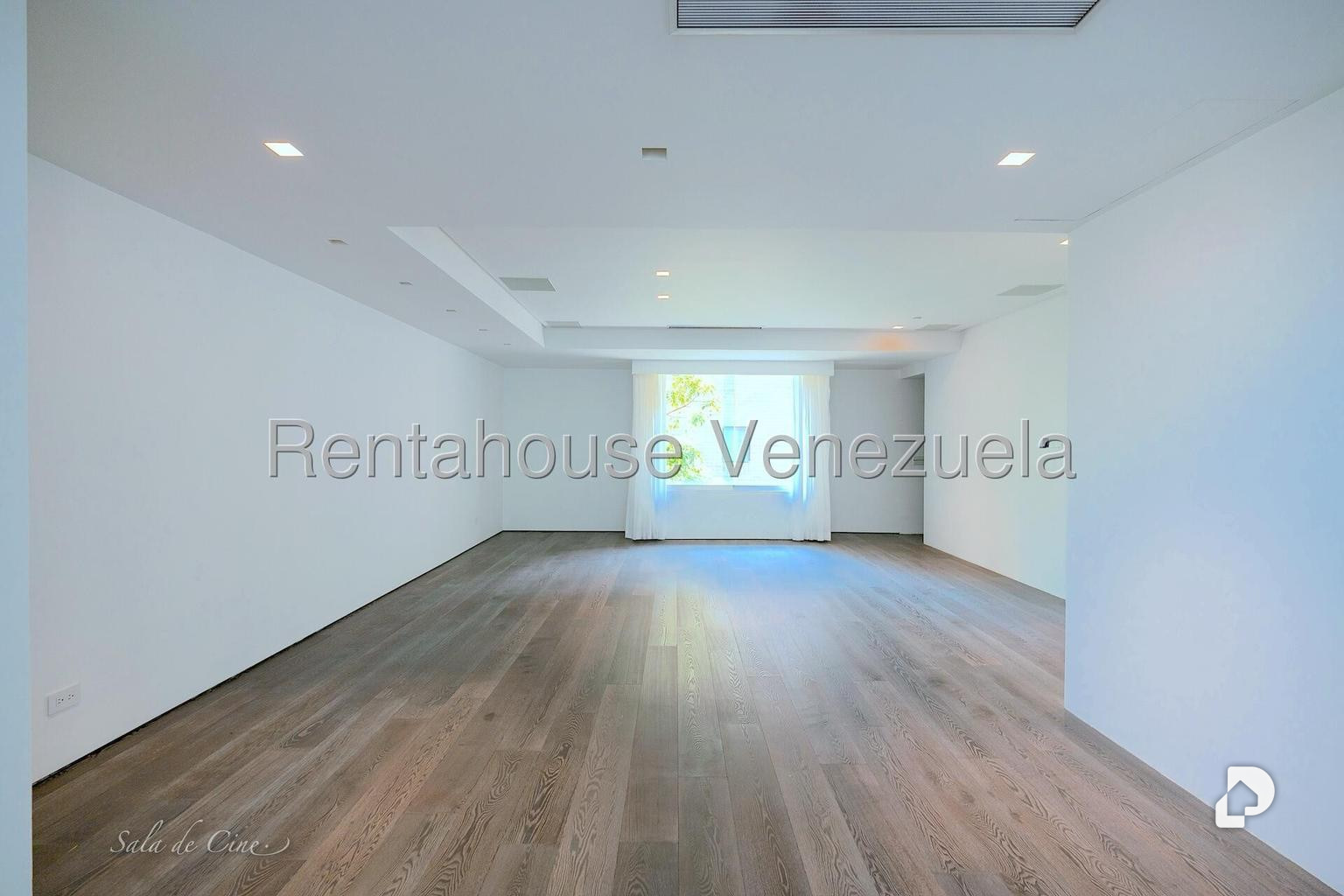 Apartamento en Campo Alegre, Caracas – 12