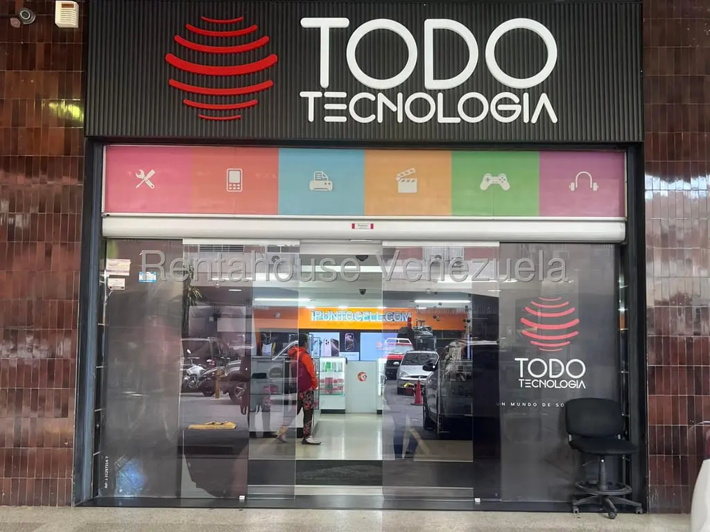 Commercial space in Los Dos Caminos, Caracas - 1