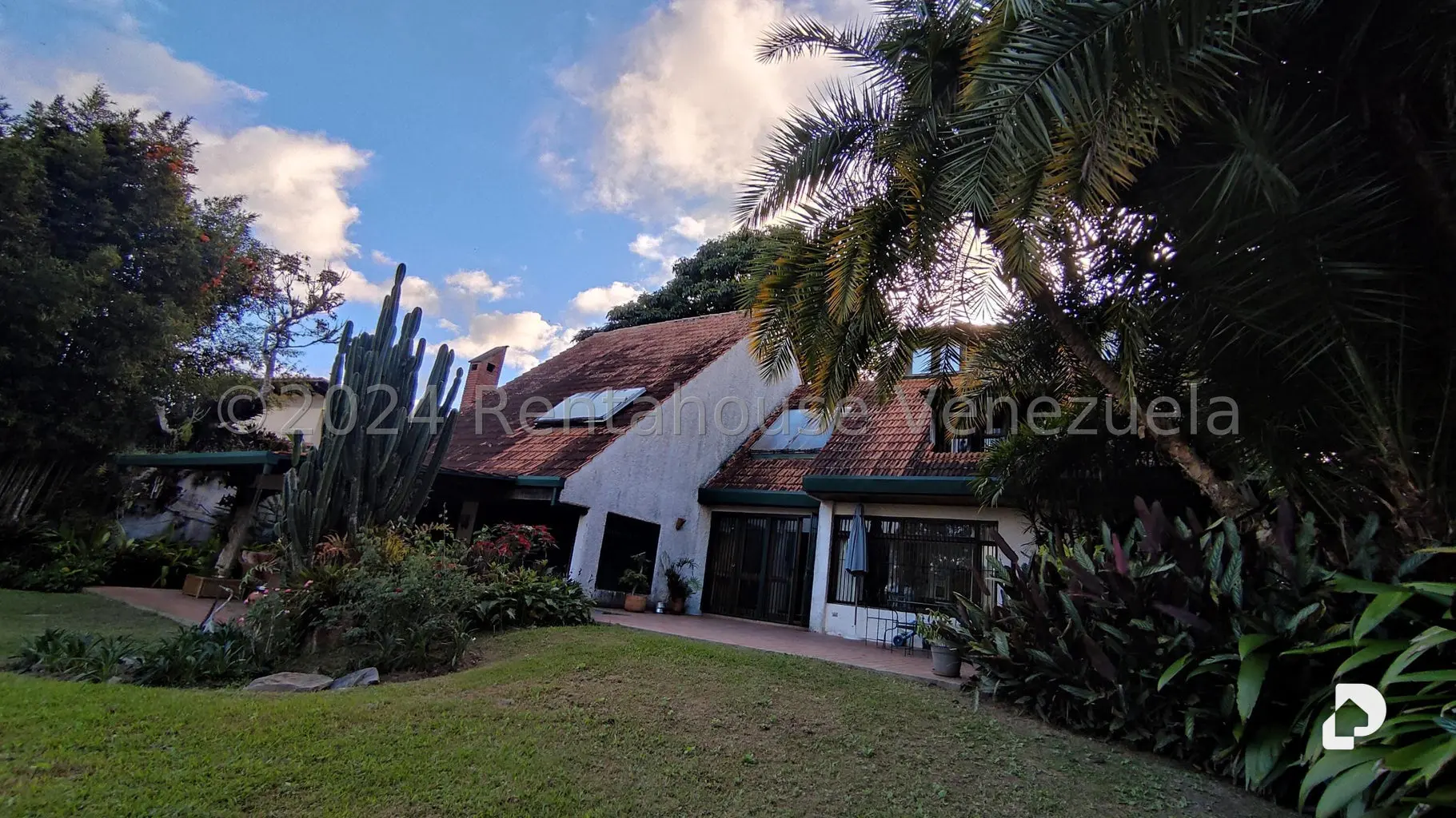 Casa en Oripoto, Caracas – 1
