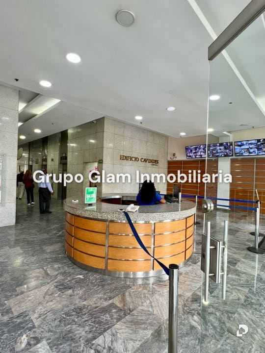 Oficina en Los Palos Grandes, Caracas – 2