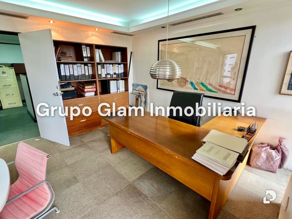Oficina en Los Palos Grandes, Caracas – 6