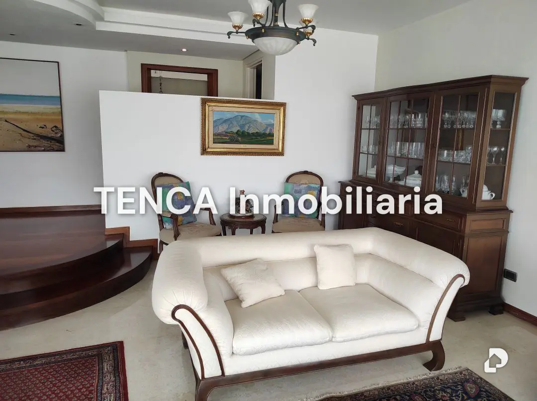 Apartamento en Lomas de La Lagunita, Caracas – 11