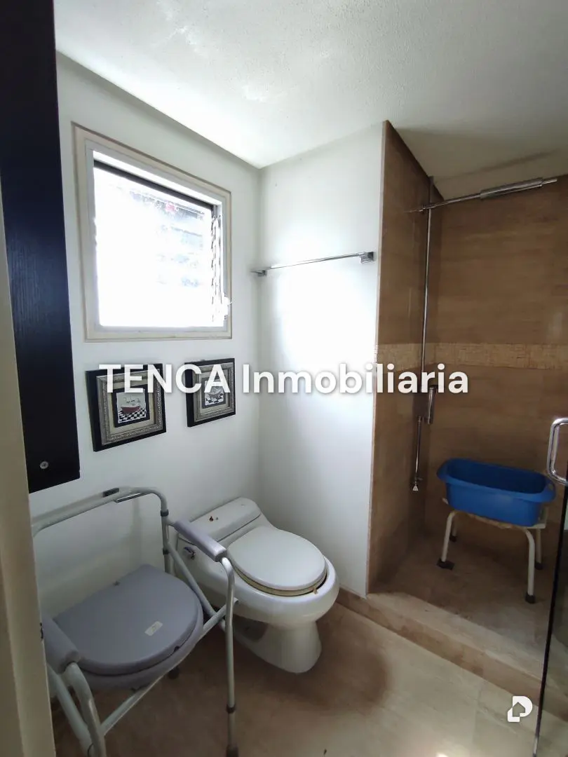 Apartamento en Lomas de La Lagunita, Caracas – 24