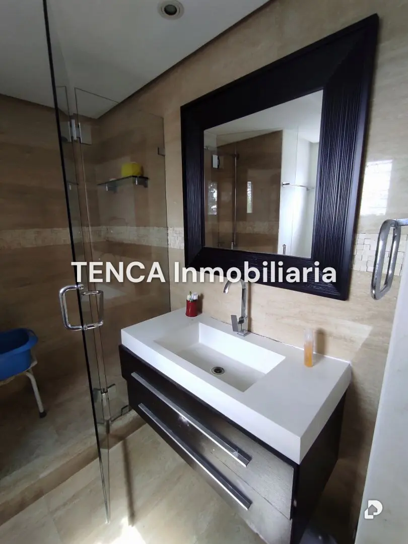 Apartamento en Lomas de La Lagunita, Caracas – 23