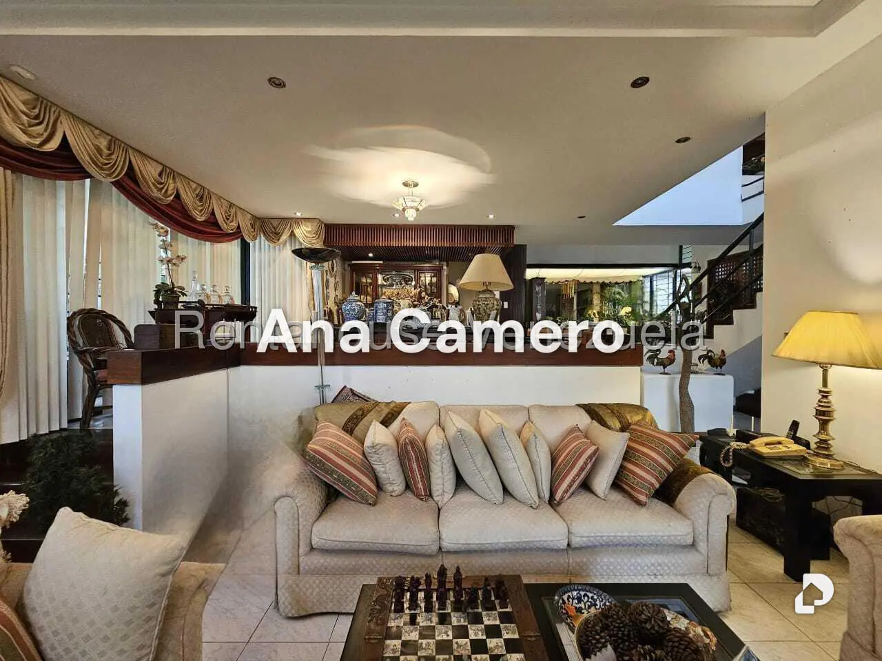 Casa en Alto Prado, Caracas – 19