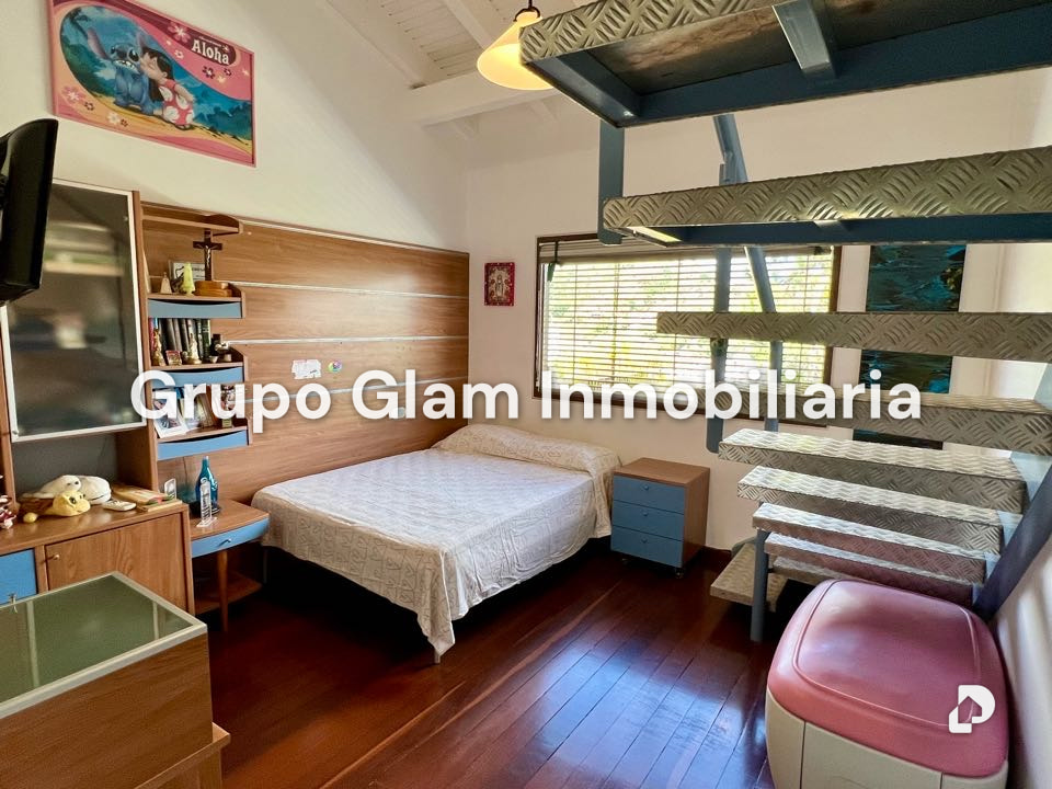 Casa en Cerro Verde, Caracas – 36