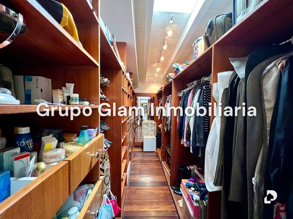 Casa en Cerro Verde, Caracas – 33