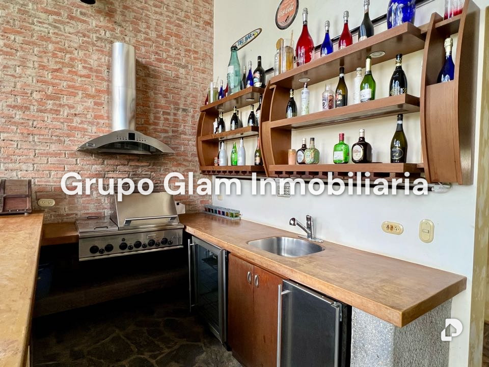 Casa en Cerro Verde, Caracas – 21