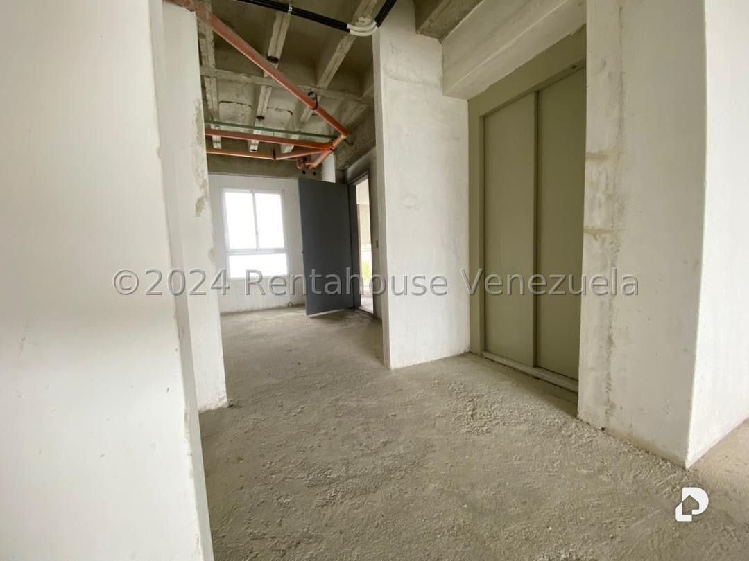 Apartamento en Loma Linda, Caracas – 13