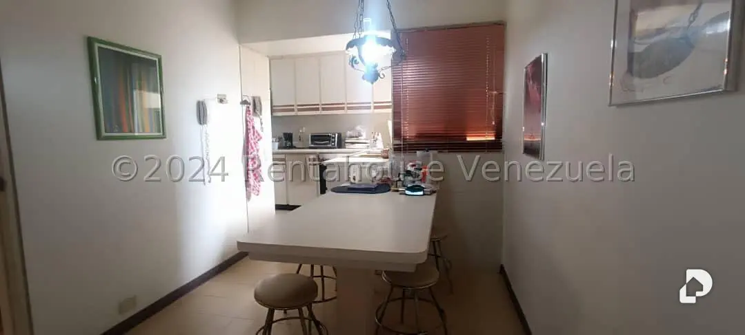 Apartamento en Santa Eduvigis, Caracas – 27