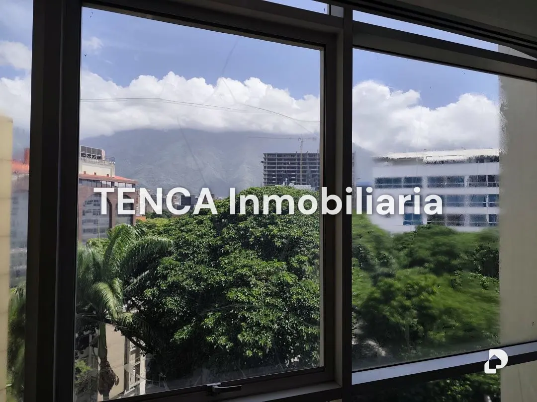 Building in Las Mercedes, Caracas – 9