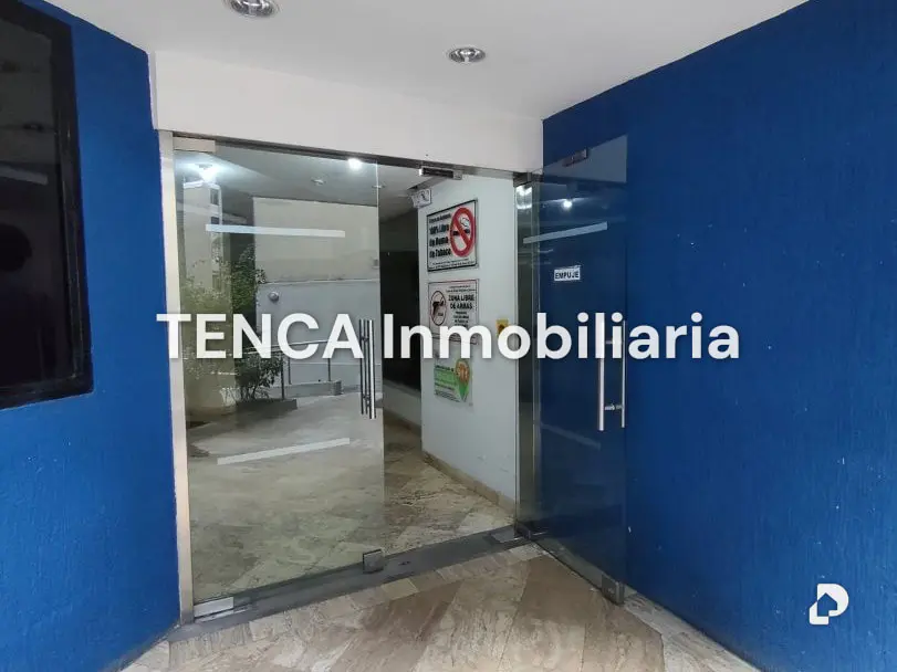 Building in Las Mercedes, Caracas – 12