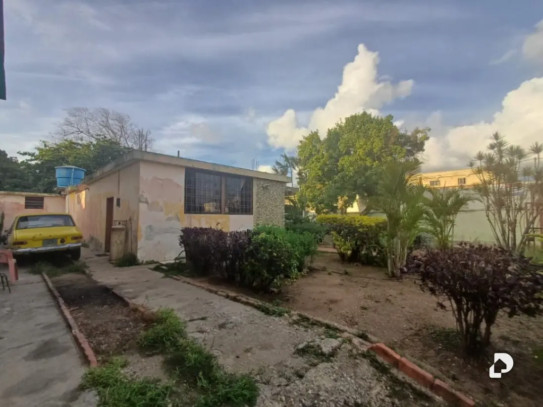 Casa en Barrio Simon Rodriguez, Barquisimeto – 13