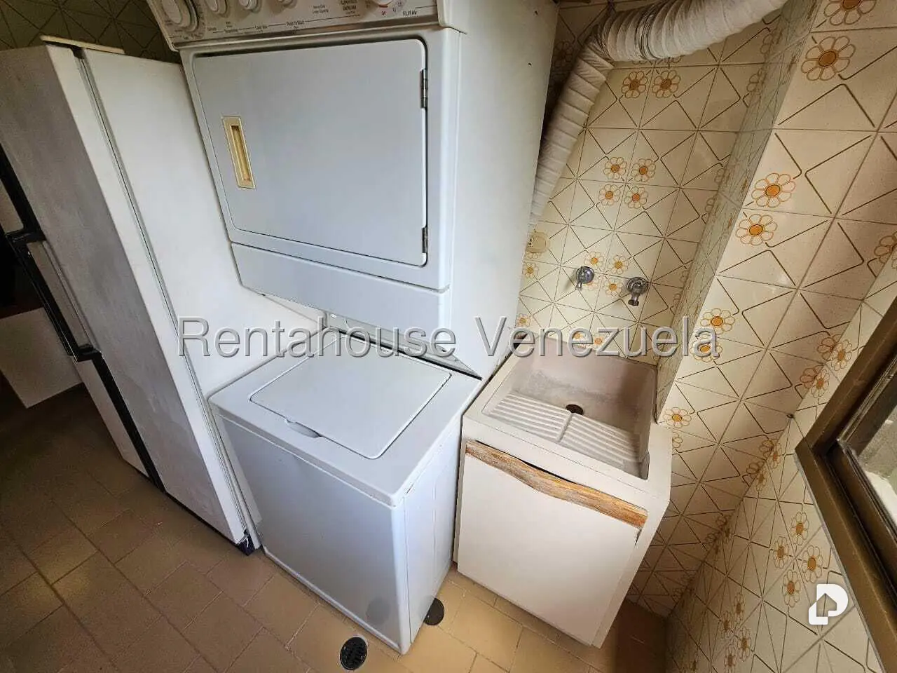 Apartamento en Lomas de Prados del Este, Caracas – 8