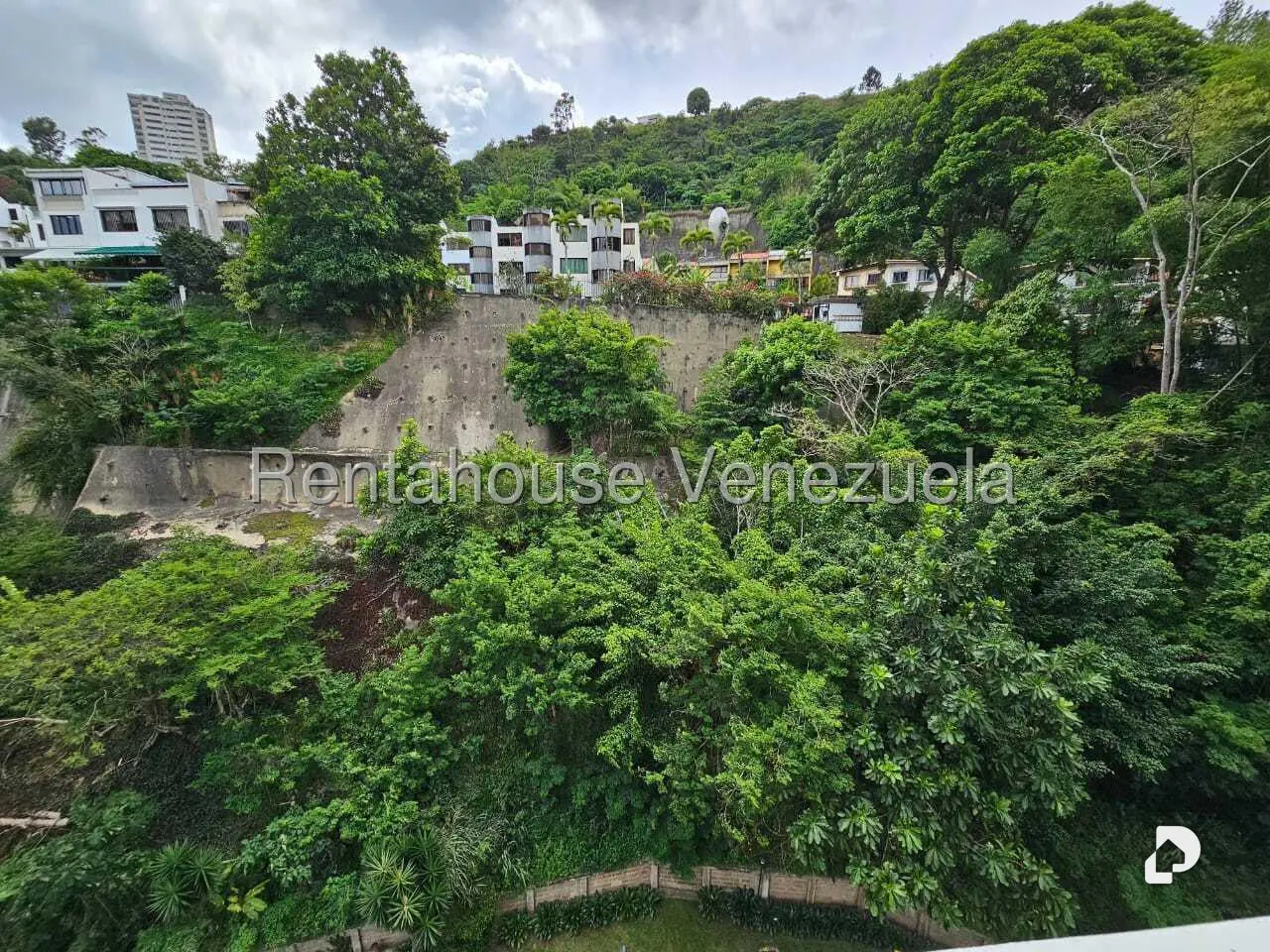 Apartamento en Lomas de Prados del Este, Caracas – 28
