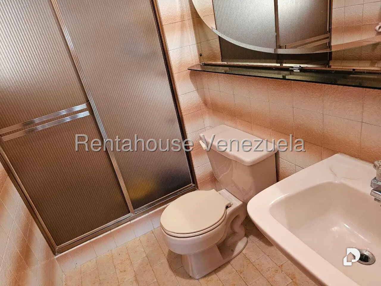 Apartamento en Lomas de Prados del Este, Caracas – 16