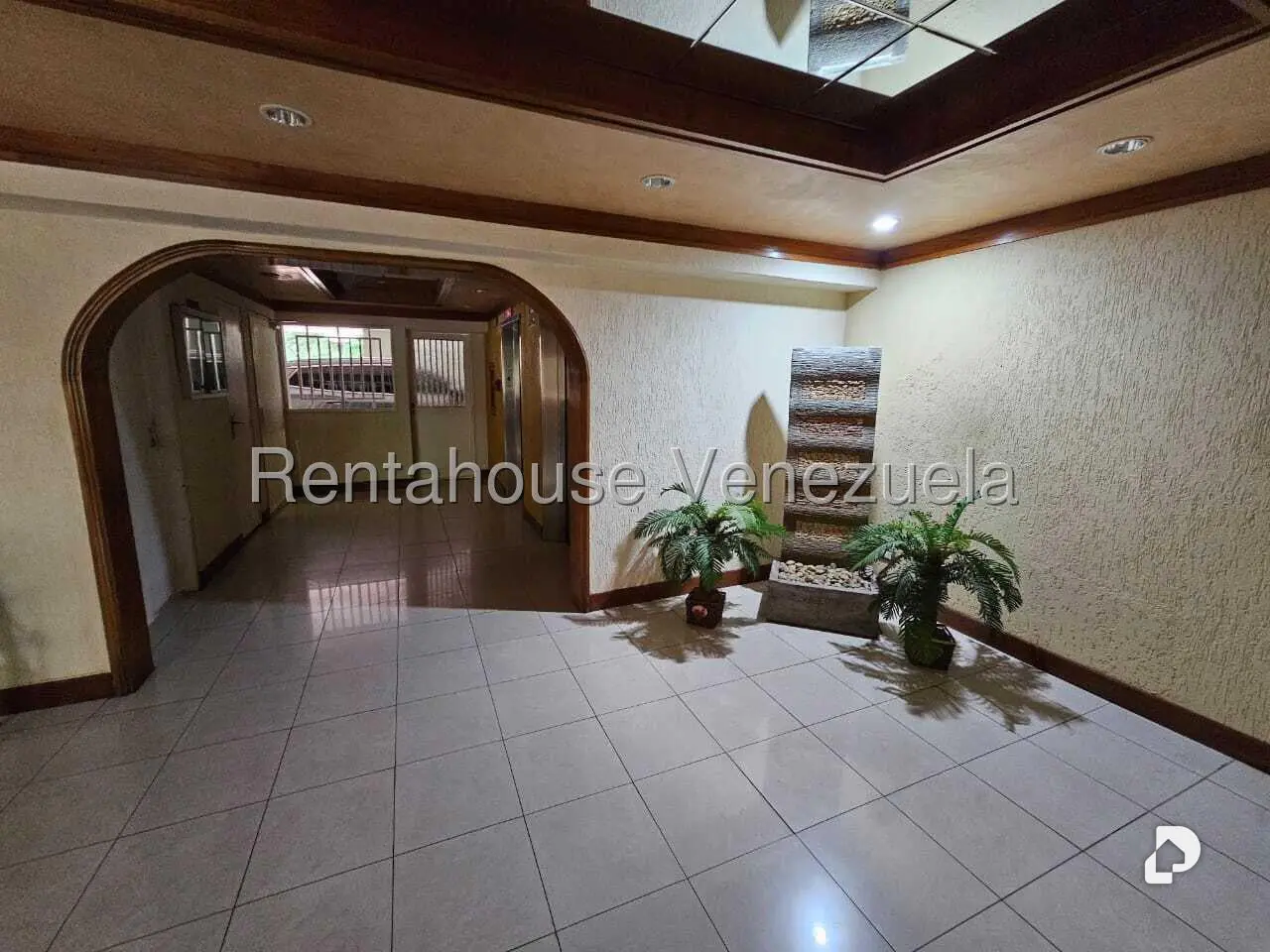 Apartamento en Lomas de Prados del Este, Caracas – 23