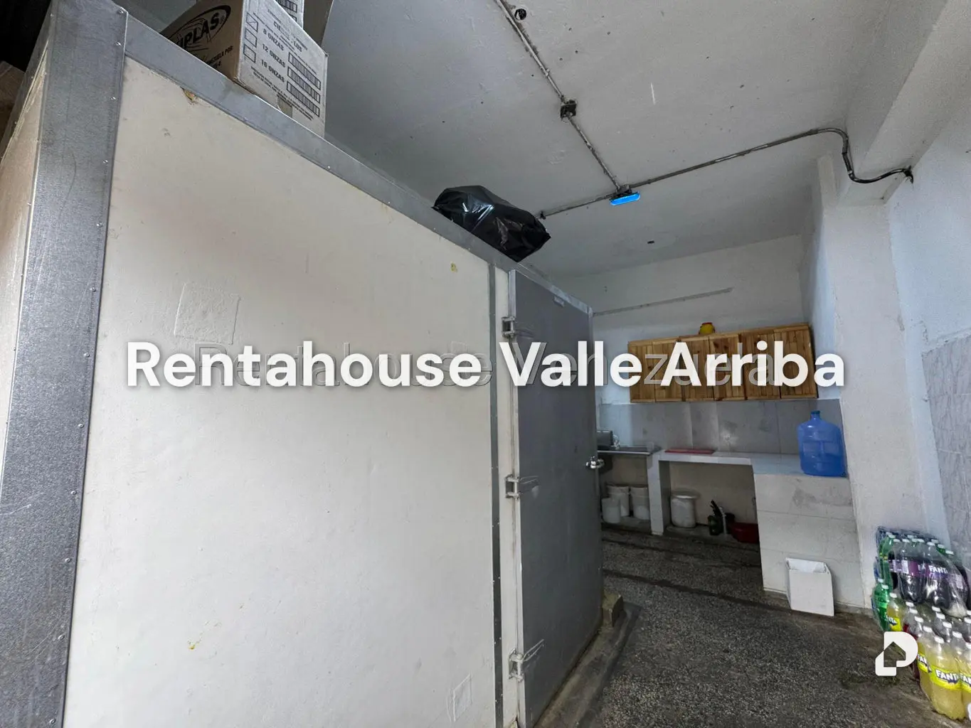 Local comercial en Chacaito, Caracas – 15