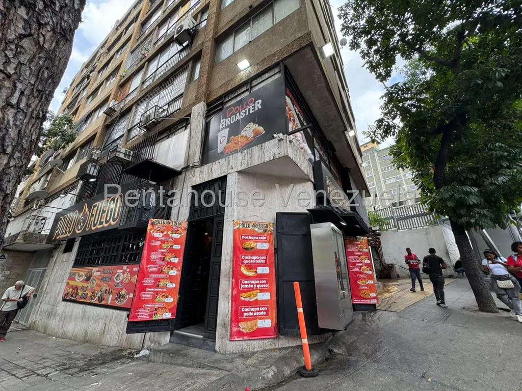 Local comercial en Chacaito, Caracas - 1