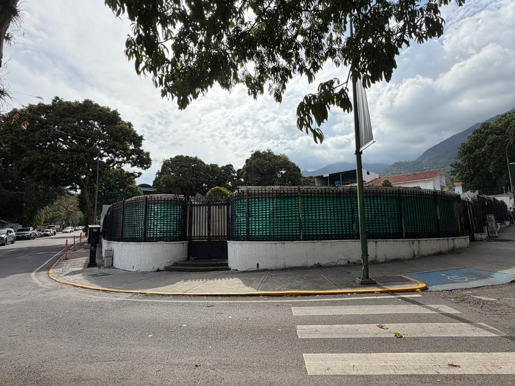 Terreno en Altamira, Caracas - 1