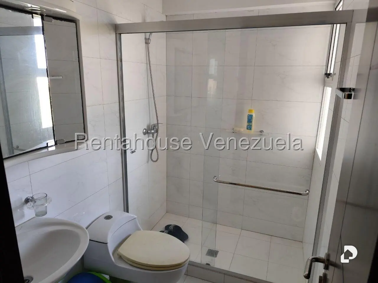 Apartamento en Agua Sal, Higuerote – 5