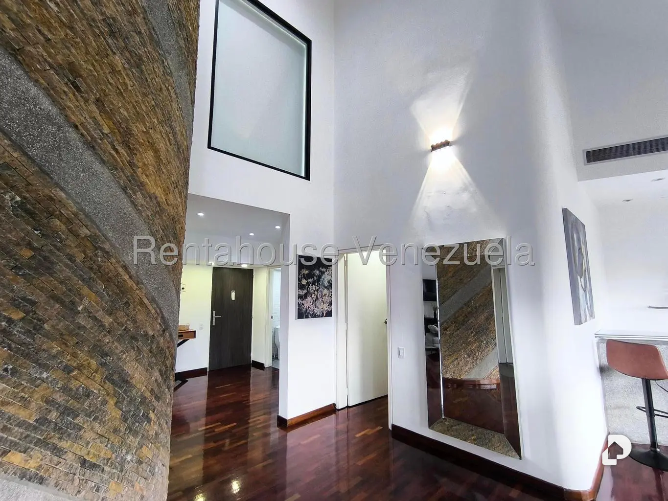 Apartamento en Santa Fe Norte, Caracas – 24