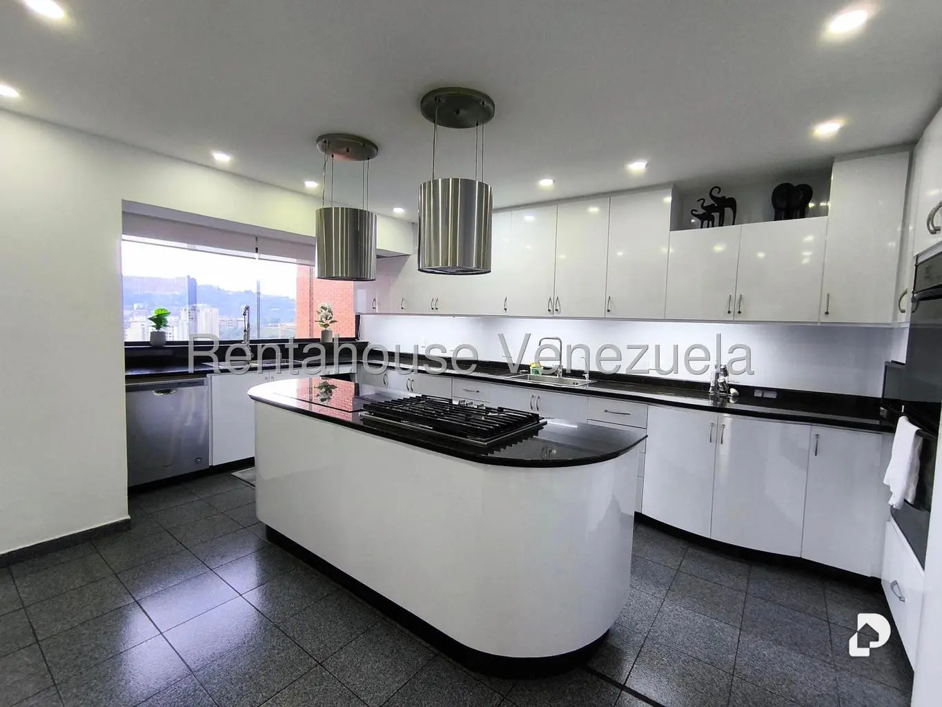 Apartamento en Santa Fe Norte, Caracas – 13