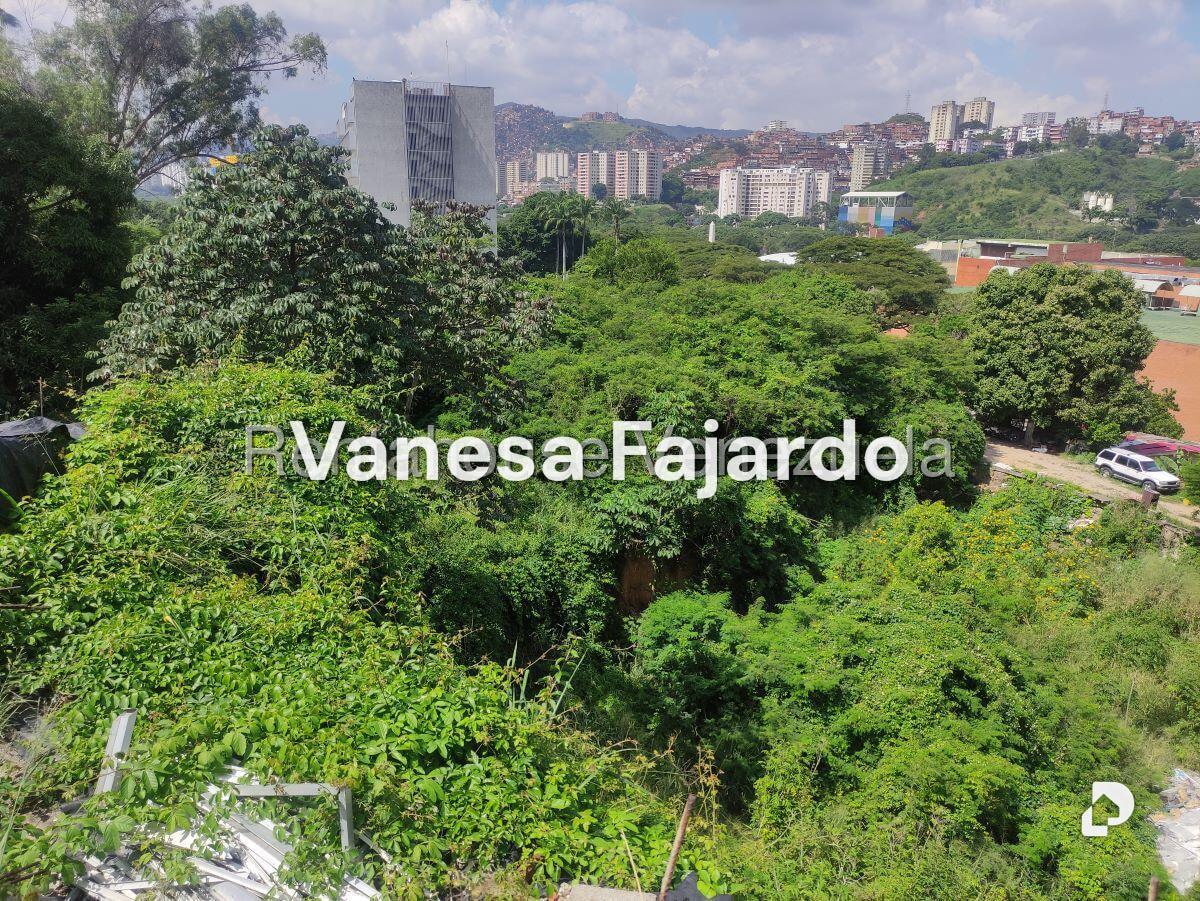 Terreno en Santa Mónica, Caracas – 10