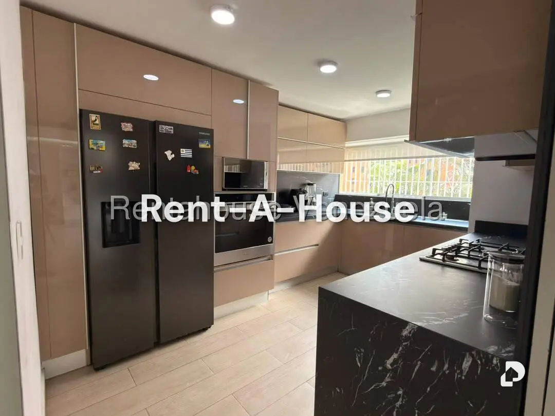 Apartamento en Santa Fe Norte, Caracas – 11