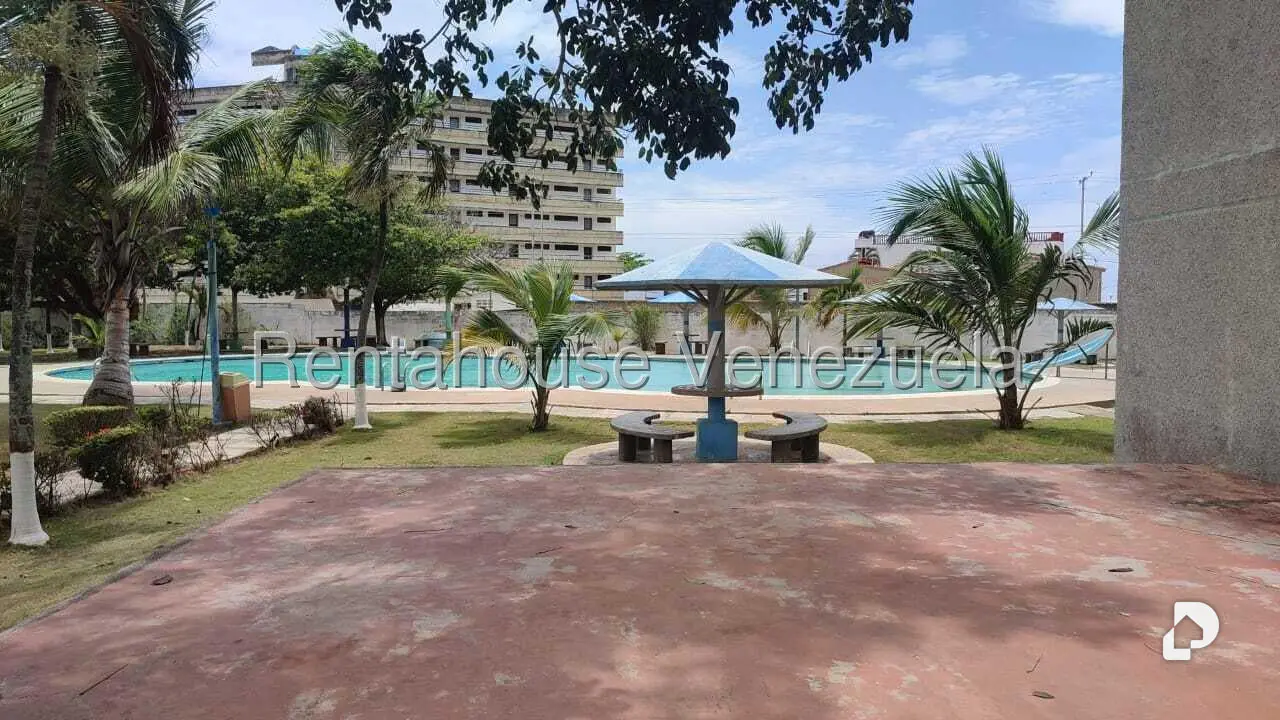 Apartamento en Ciudad Balneario Higuerote, Higuerote – 5