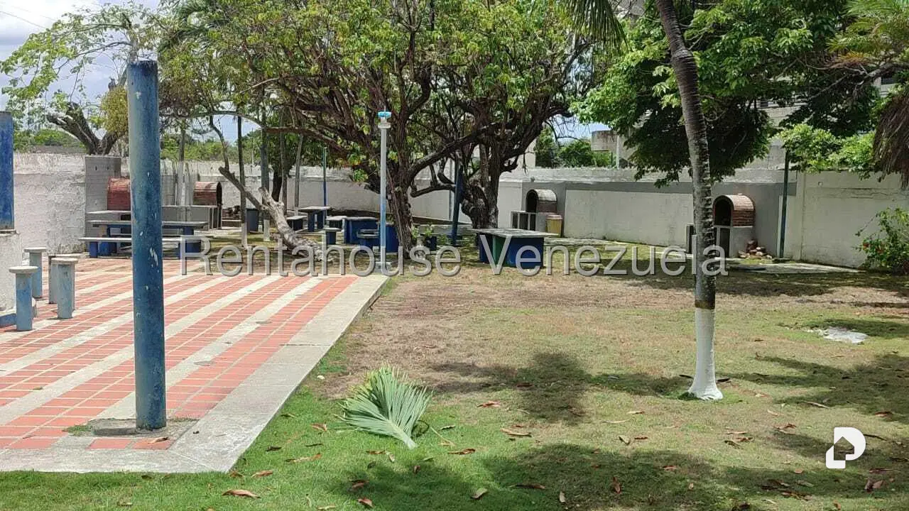 Apartamento en Ciudad Balneario Higuerote, Higuerote – 8