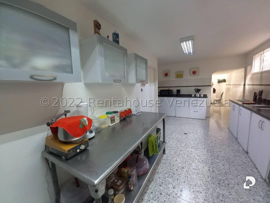 Terreno en Santa Eduvigis, Caracas – 20