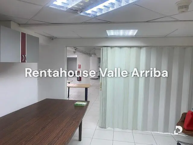 Local comercial en Los Dos Caminos, Caracas – 8