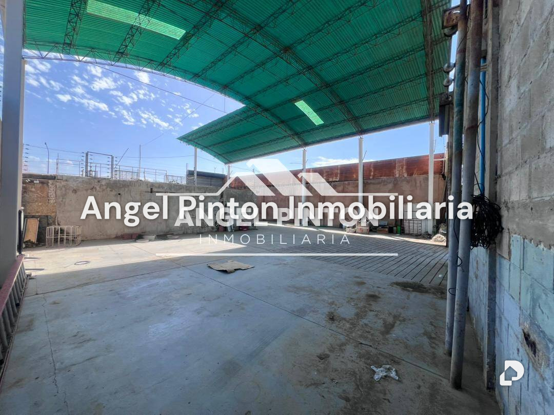 Warehouse in Avenida La Limpia, Maracaibo – 2