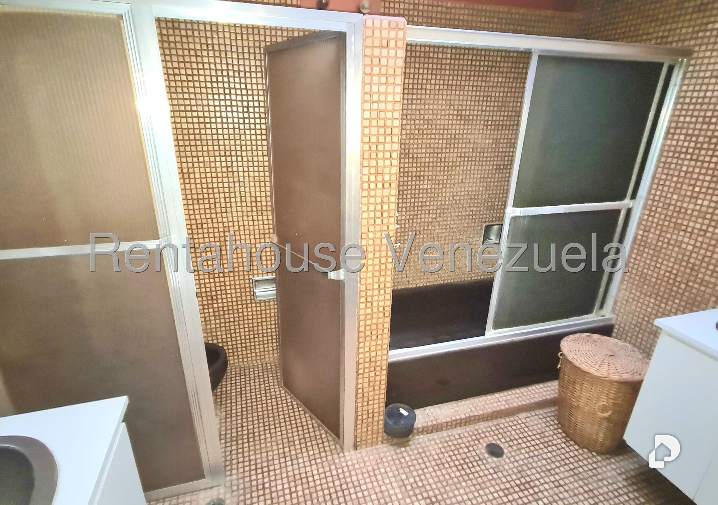 Casa en Colinas de Los Ruices, Caracas – 24
