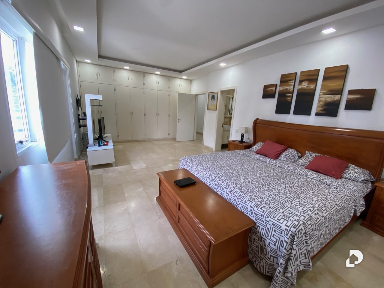 Casa en La Lagunita, Caracas – 18